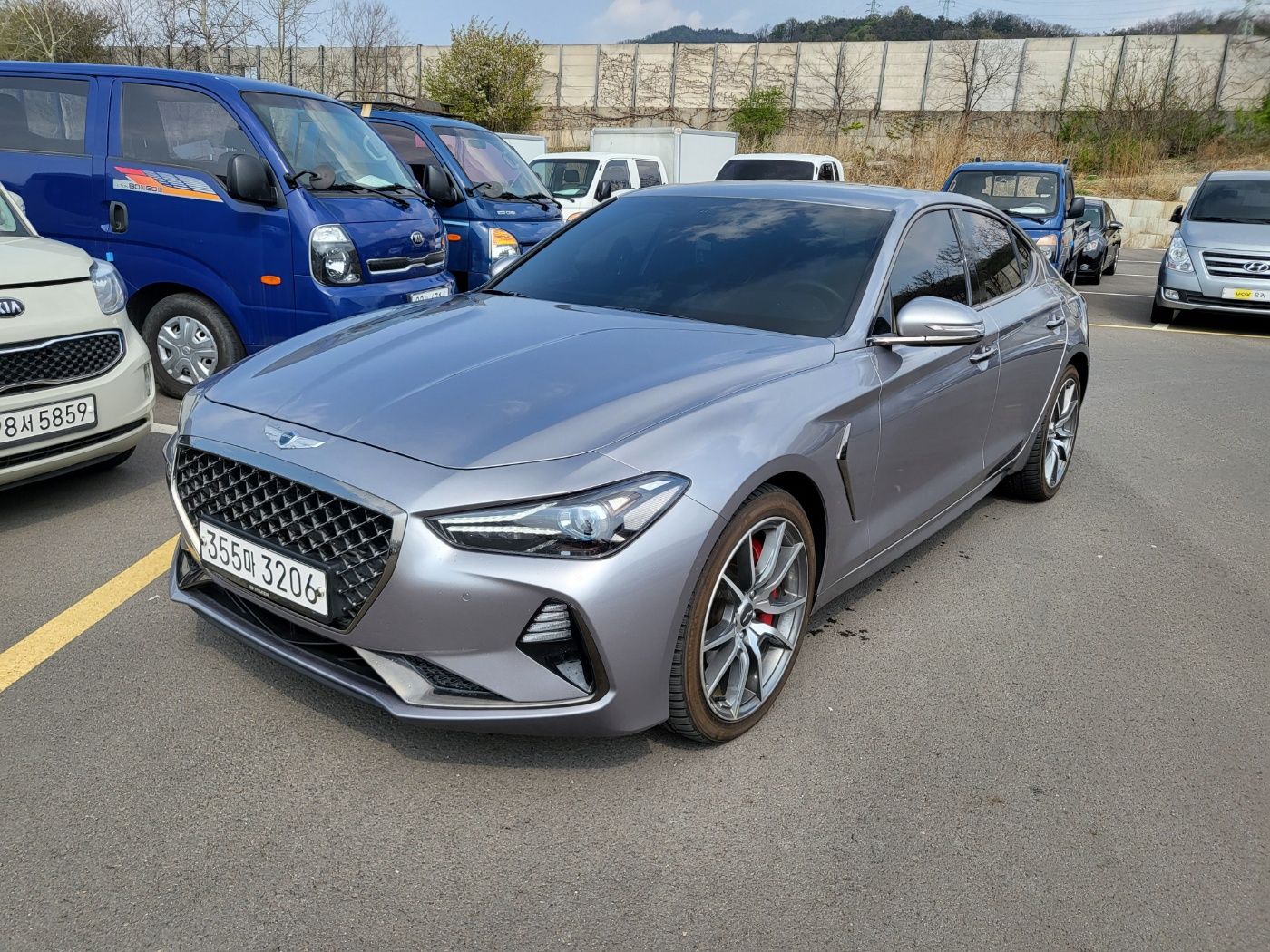 Genesis G70 все поколения и модификации